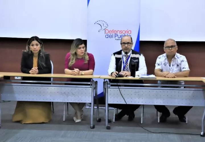 Se decidió hacer una nueva licitación. Foto: Cortesía Defensoría del Pueblo
