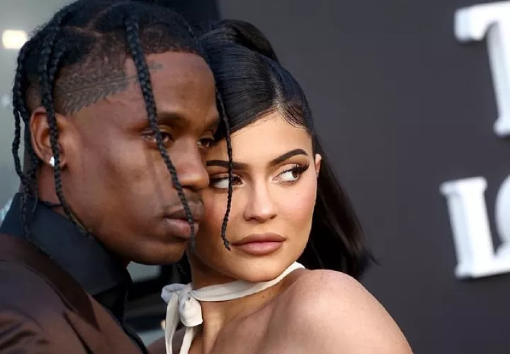Kylie Jenner con Travis Scott.  Instagram