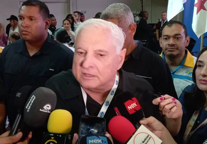 El excandidato presidencial, Rómulo Roux y el expresidente Martín Torrijos ocupan el segundo lugar con un 7% y Ricardo Lombana con un 5%.