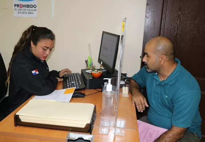 La resolución es para los extranjeros cuyos permisos vencieron desde el 13 de marzo de 2020. Foto: Cortesía SNM