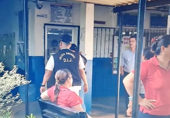 Los moradores del área aseguran que el joven está armado y es peligroso. Foto. Thays Domínguez