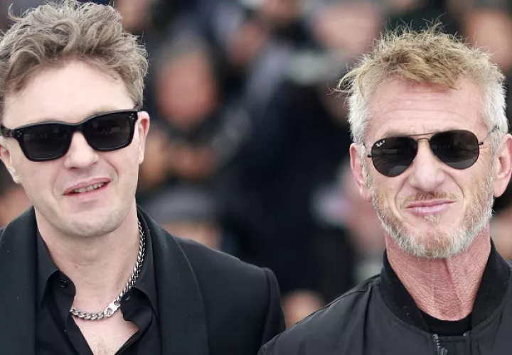 Sean Penn y Michael Pitt. EFE/EPA