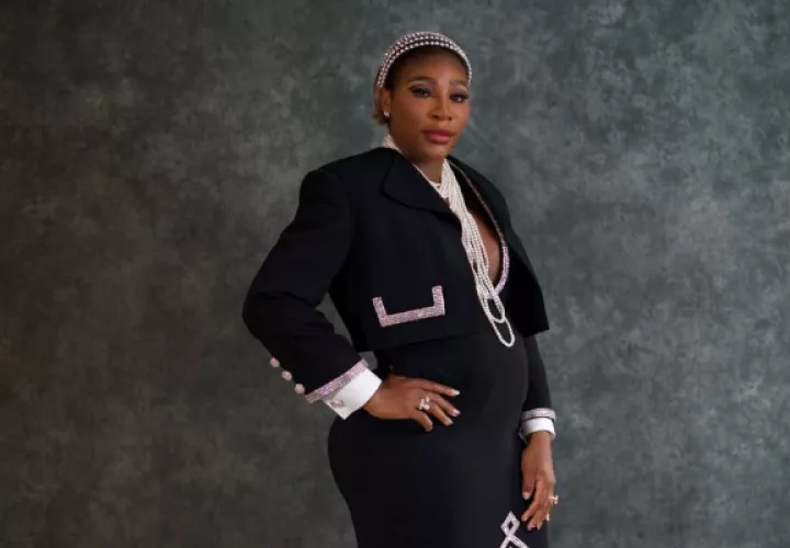 Serena Williams en la Met Gala. Foto: Instagram / @anoukklapp