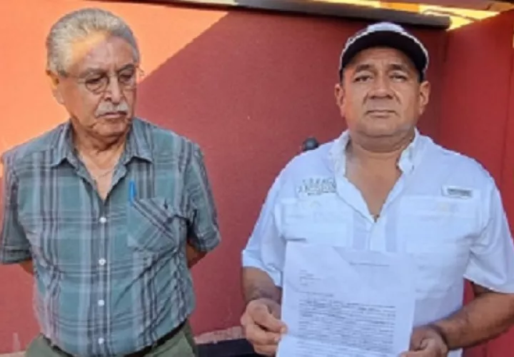 El proceso de elección sólo contó con el voto de unas 20 personas, cuando son más de 514 accionistas. Foto: Mayra Madrid .