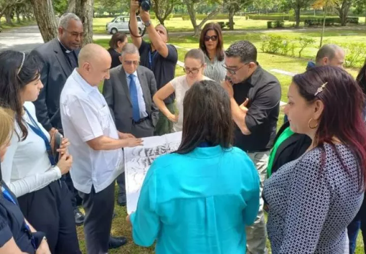 Científicos de la Fundación de Antropología Forense de Guatemala (FAFG) colaboran con identificación de víctimas de la invasión de Estados Unidos a Panamá. Foto: Cortesía