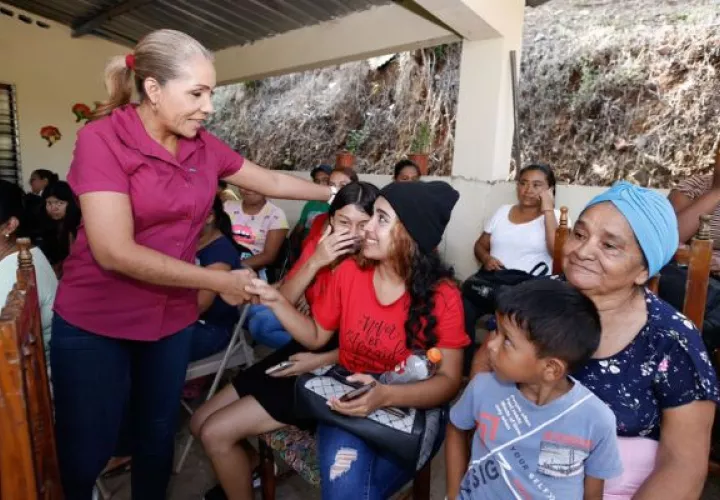 La precandidata a la presidencia de la República, Yanibel Ábrego. Foto: Cortesía