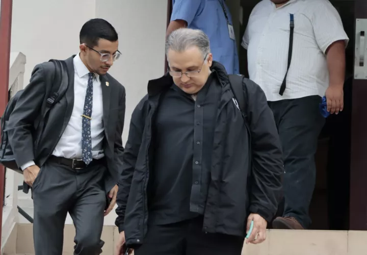 Alfredo Vallarino forma parte de la defensa del expresidente Ricardo Martinelli. Víctor Arosemena