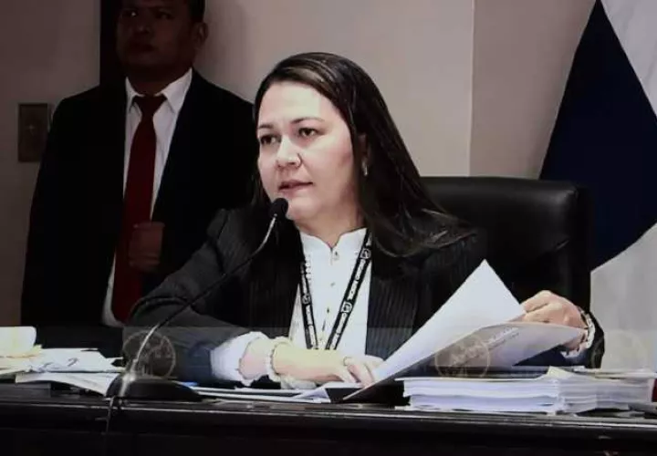 Baloisa Marquínez, jueza liquidadora de causas penales de Panamá. Víctor Arosemena