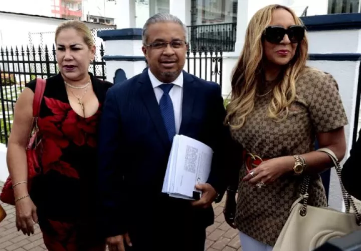 Denuncia penal en contra del fiscal Superior, Emeldo Márquez. Foto: Víctor Arosemena