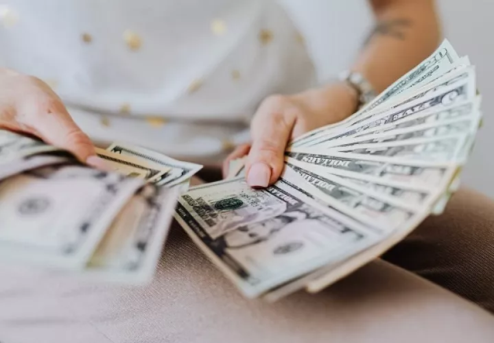 La mayoría de los panameños utiliza canales de crédito legítimos. Foto: Pexels
