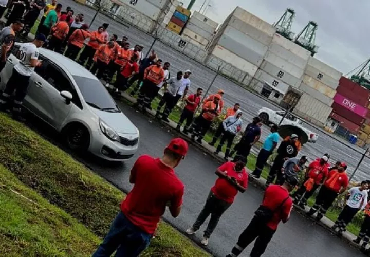 El 98% de los trabajadores que ejercieron el voto, lo hicieron respaldando la huelga, afirma el SITRASECAPOT. Foto: Cortesía