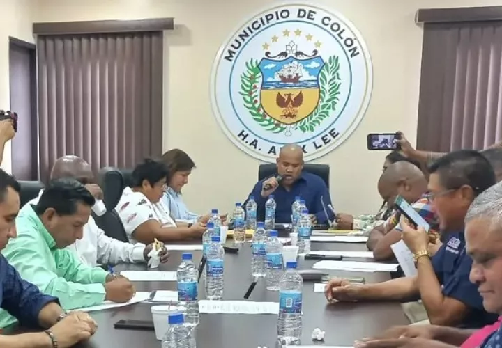 Al ser sometido a votación, el informe fue aprobado por unanimidad por los integrantes del Consejo Municipal. Foto: Diomedes Sánchez 