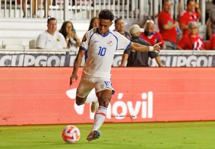 Yoel Bárcenas anotó el segundo gol de Panamá contra Costa Rica. Foto: Fepafut