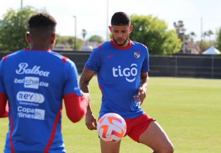 Andrés Andrade en los entrenamientos de la selección de Panamá. Foto: Fepafut