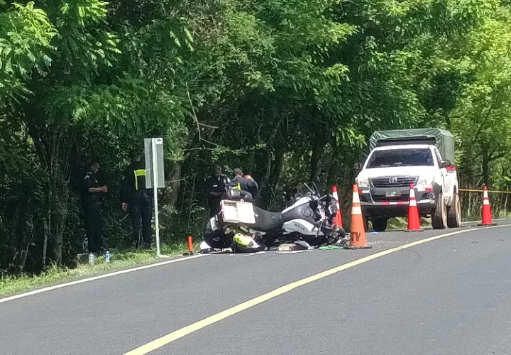 Los hechos ocurrieron en la vía hacia Mariato con dirección a Santiago. Foto: Melquiades Vásquez