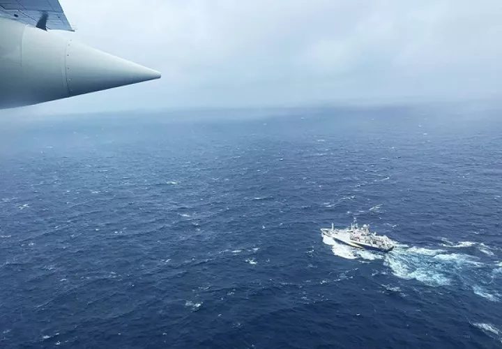 Búsqueda desde el aire del sumergible Titán. Foto: EFE