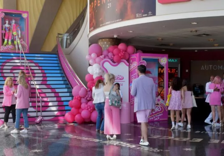 "Barbie", el filme sobre la muñeca más famosa de la historia, está arrasando. Foto: EFE