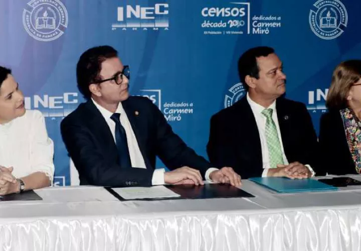 Los resultados de los censos fueron presentados por el contralor Gerardo Solís y el director del Inec, Samuel Moreno, este 11 de julio. Foto: Vìctor Arosemena