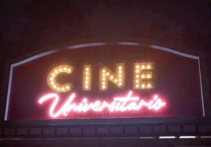 Sala del Cine Universitario. Foto: Instagram / @cineuniversitarioup
