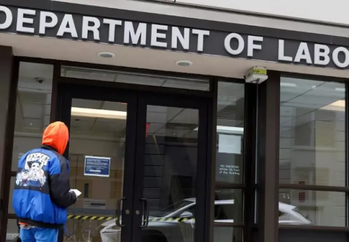 Vista de las oficinas del Departamento de Trabajo del Estado de Nueva York, en Brooklyn. Foto: EFE