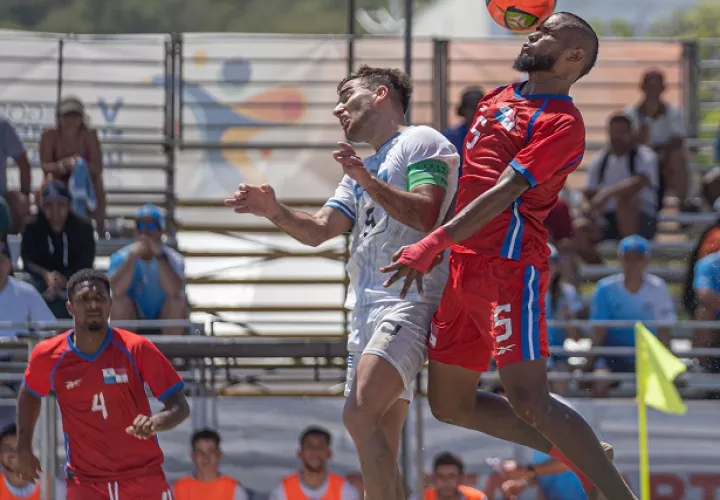 futbol-palya.jpg