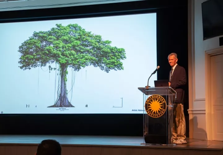 Joseph Wright al momento de recibir el premio. Foto: Cortesía Smithsonian