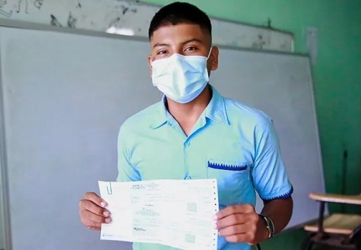 La asistencia es el requisito para recibir el segundo pago del PASE-U. Foto: Cortesía Ifarhu