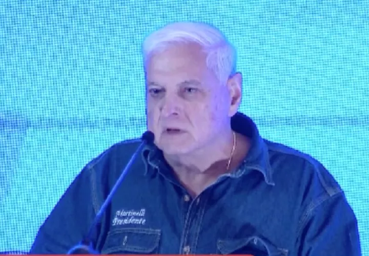 Ricardo Martinelli prometió cambiar el rumbo del país. 
