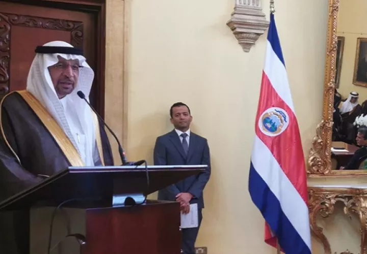 El ministro Al-Falih dijo que el proyecto es potencialmente atractivo. 