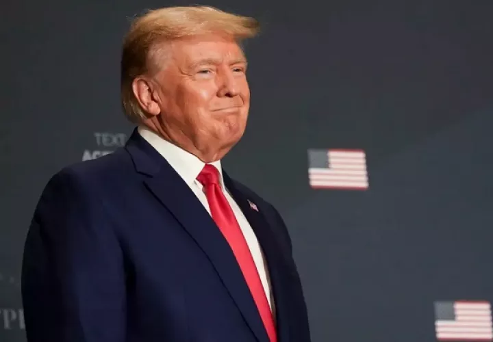 Donald Trump enfrenta varios líos con la justicia. Foto: EFE