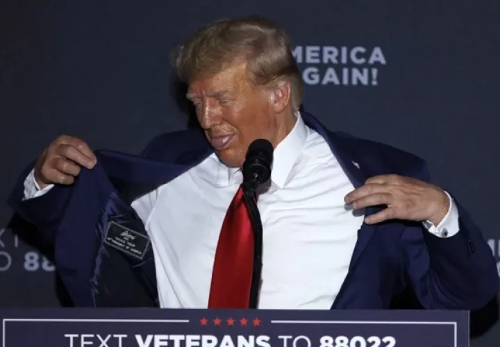 Trump considera que Biden está detrás de una persecución política contra él. Foto: EFE