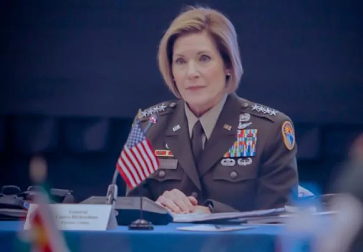  Laura Richardson,  jefa del Comando Sur.