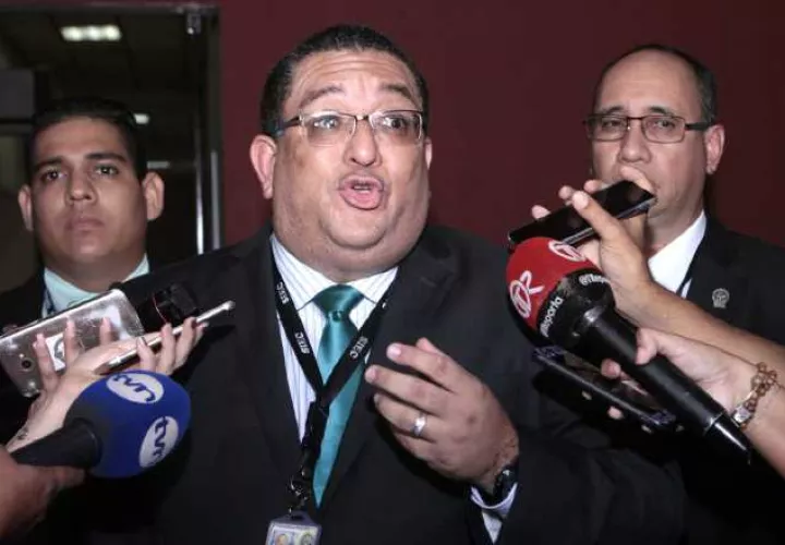 Ricaurte González, fiscal del Ministerio Público durante el caso de los supuestos pinchazos telefónicos. Víctor Arosemena