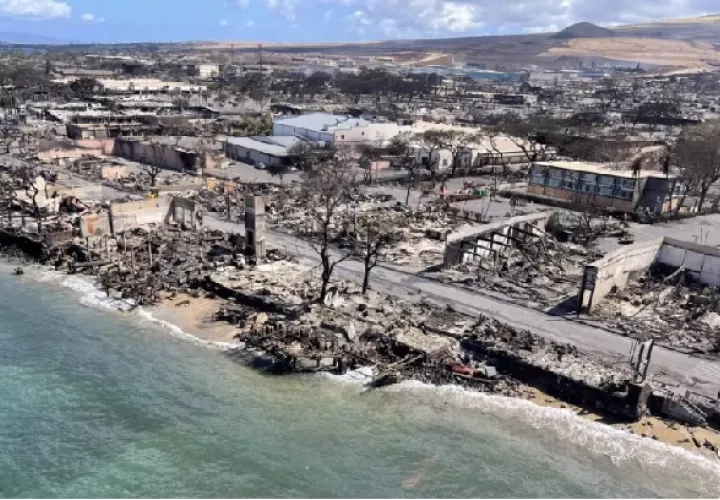 Vista aérea de las secuelas del incendio forestal en Kula en Maui, Hawái. Foto: EFE