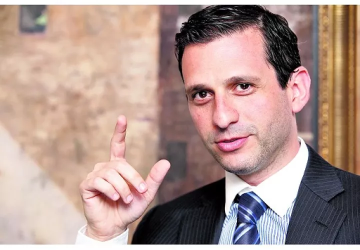 Henry Mizrachi.