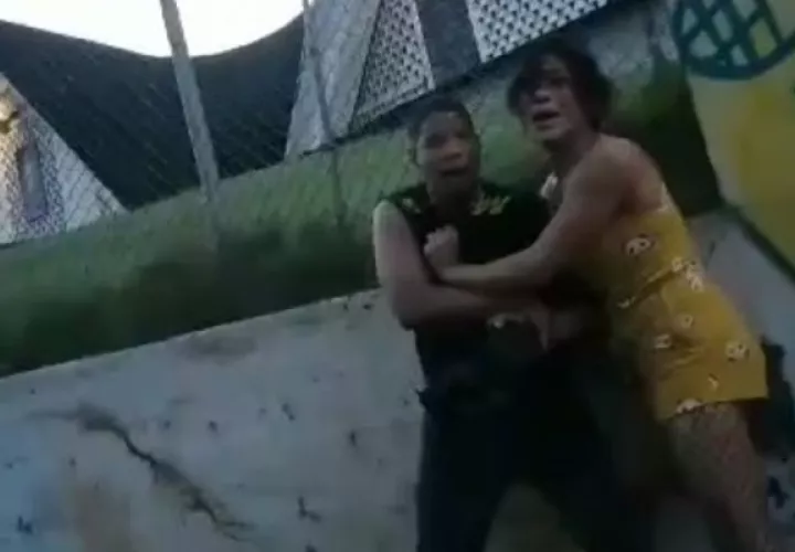 Estrella se debate entre la vida y la muerte tras esta agresión. 