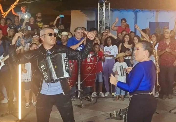 Jhonathan Chávez durante la grabación del video. Foto: Thays Dominguez