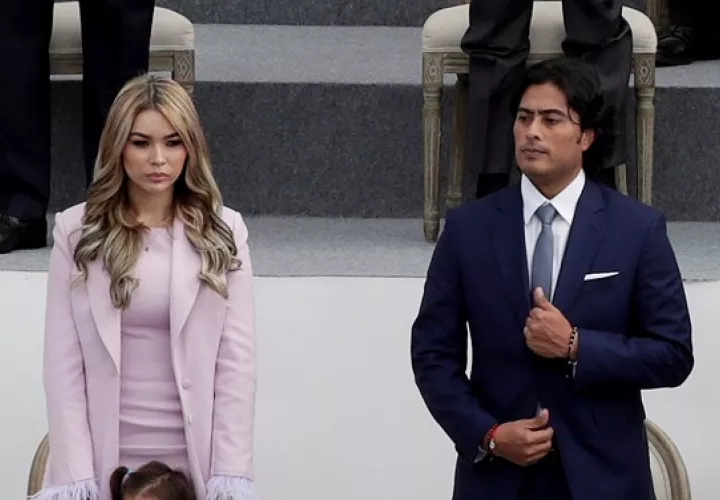 El hijo del presidente colombiano junto a su expareja, quien lo delató. Foto: EFE