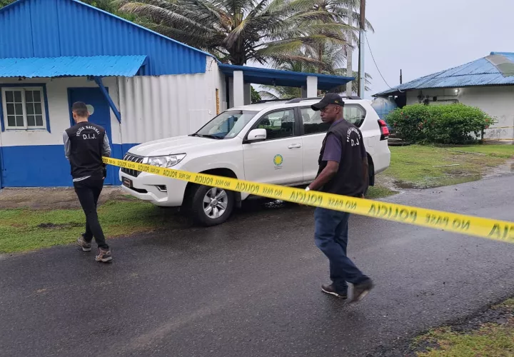 policia-ahoga-mar.jpg