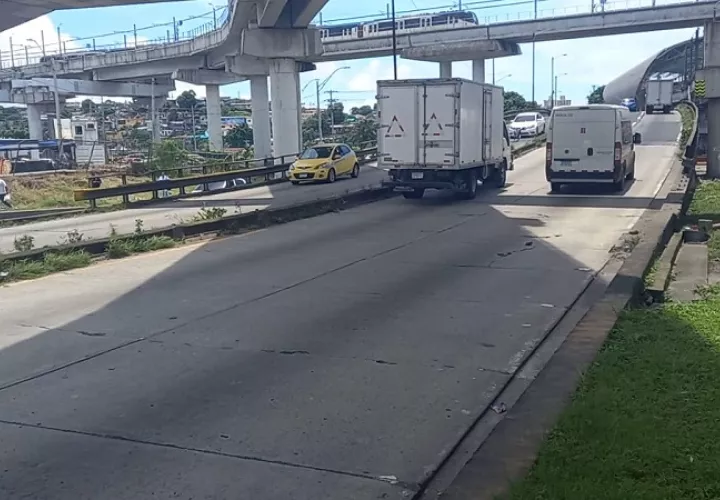 Por el puente se movilizan 13 mil vehículos entre 10 de la noche y 5 de la mañana. Los cierres totales iniciarán tres horas antes. Foto: Francisco Paz