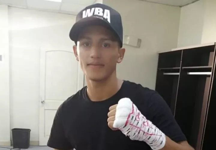 Rafael 'El General' Pedroza, pugilista panameño. Foto: Instagram 