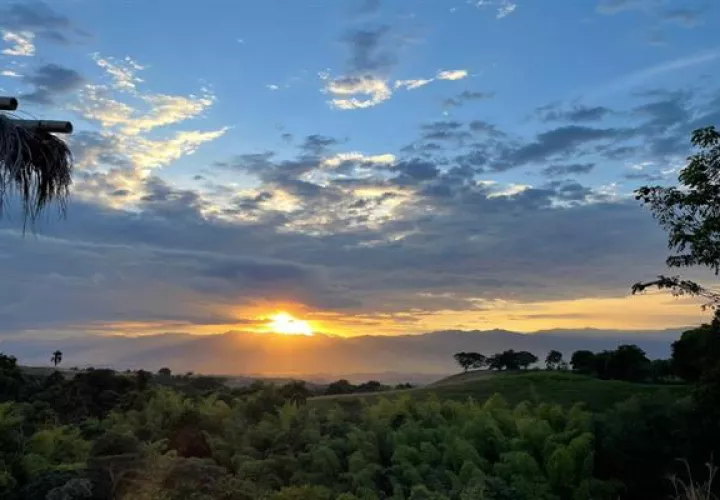 Paisaje del Eje Cafetero en Pereira (Colombia). 