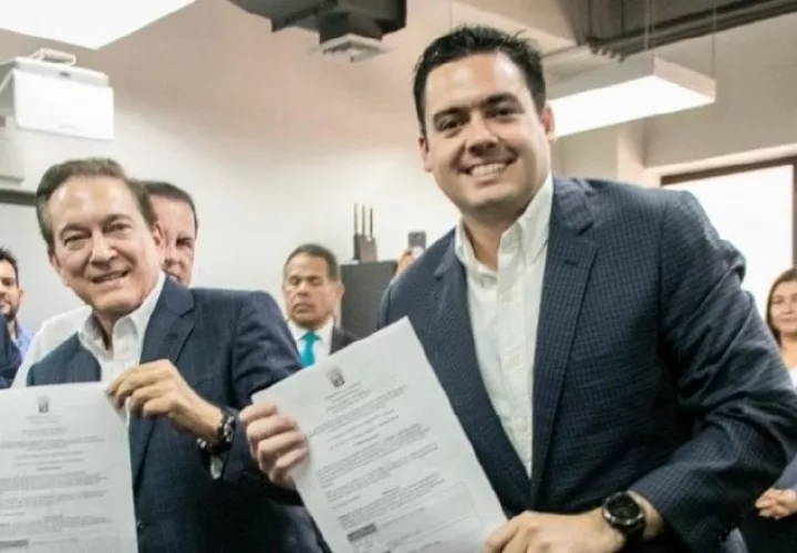 Laurentino Cortizo y José Gabriel Carrizo.