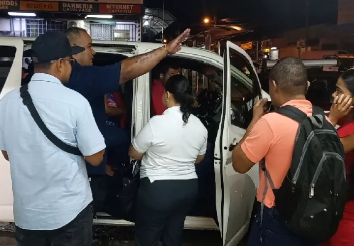 Se abordará la viabilidad o no de un carril exclusivo para los autobuses que viajan a la ciudad capital, el cual ha sido solicitado por Sicamoch.  Foto. Eric Montenegro