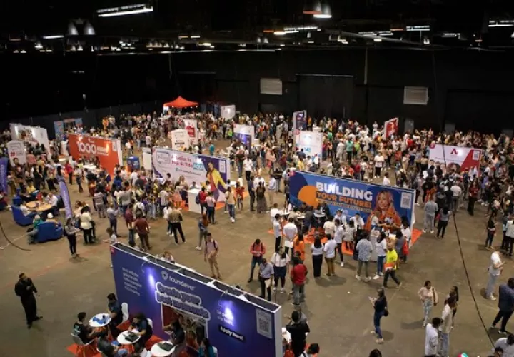 El 58 % de los participantes en Expo Konzerta 2023 fueron del sexo femenino y un 42 % del masculino. Foto: Cortesía