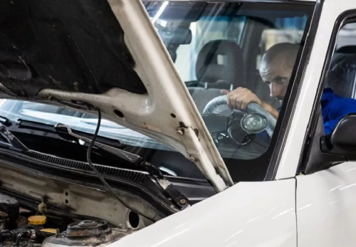 Decenas de compradores de autos nuevos han elevado quejas ante Acodeco. Foto: Pexels