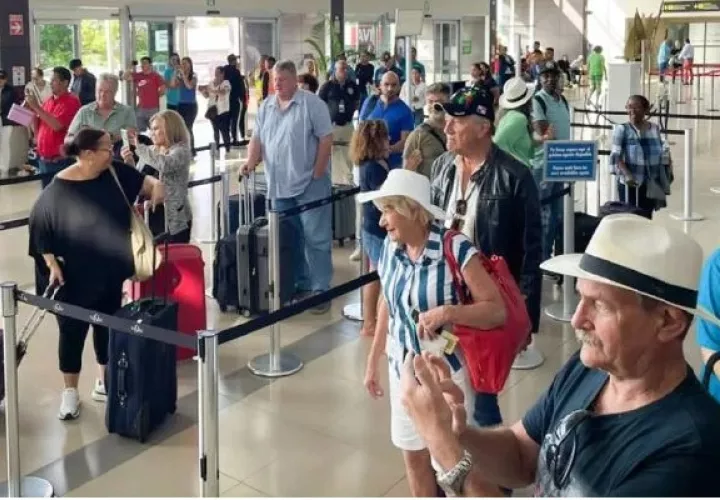 Los viajeros se han visto afectados con la protesta en las instalaciones del Aeropuerto Enrique Malek de David. Foto. Ilustrativa
