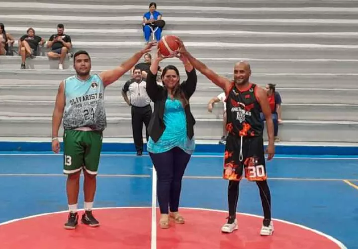 Nacionales se enfrentó a Las Lomas. Foto: Cortesía