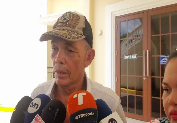 Los familiares de Mirna Estela Gallardo de 68 años, exigen justicia y la pena máxima para el agresor. Foto. José Vásquez