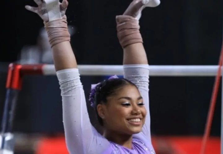 Hillary Heron, miembro del seleccionado panameño de gimnasia.